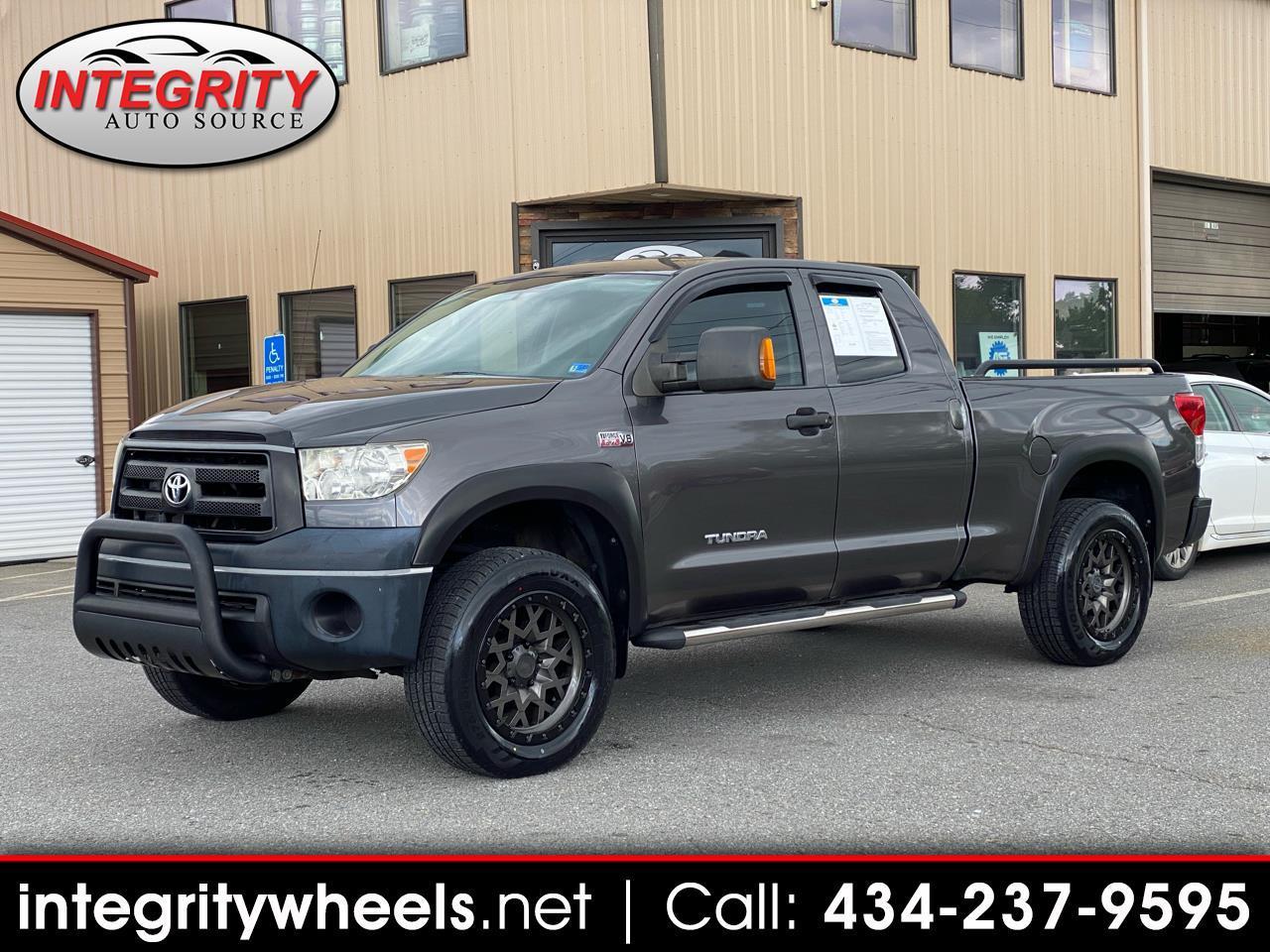 2013 Toyota Tundra 5.7 Auto 4WD FFV Tundra Grade Double Cab's photo