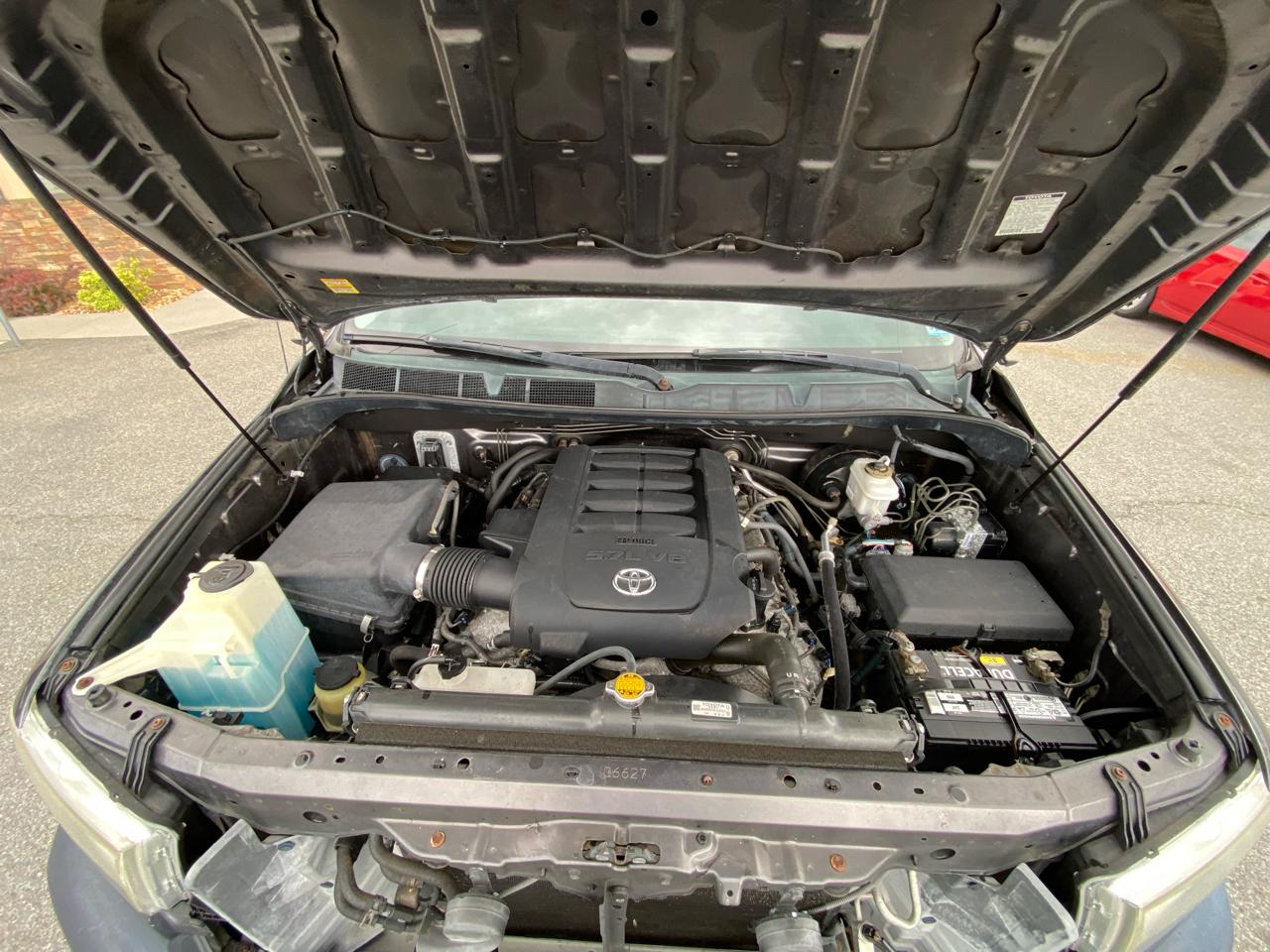 Toyota Tundra Tundra-Grade 5.7L FFV Double Cab 4WD 2013