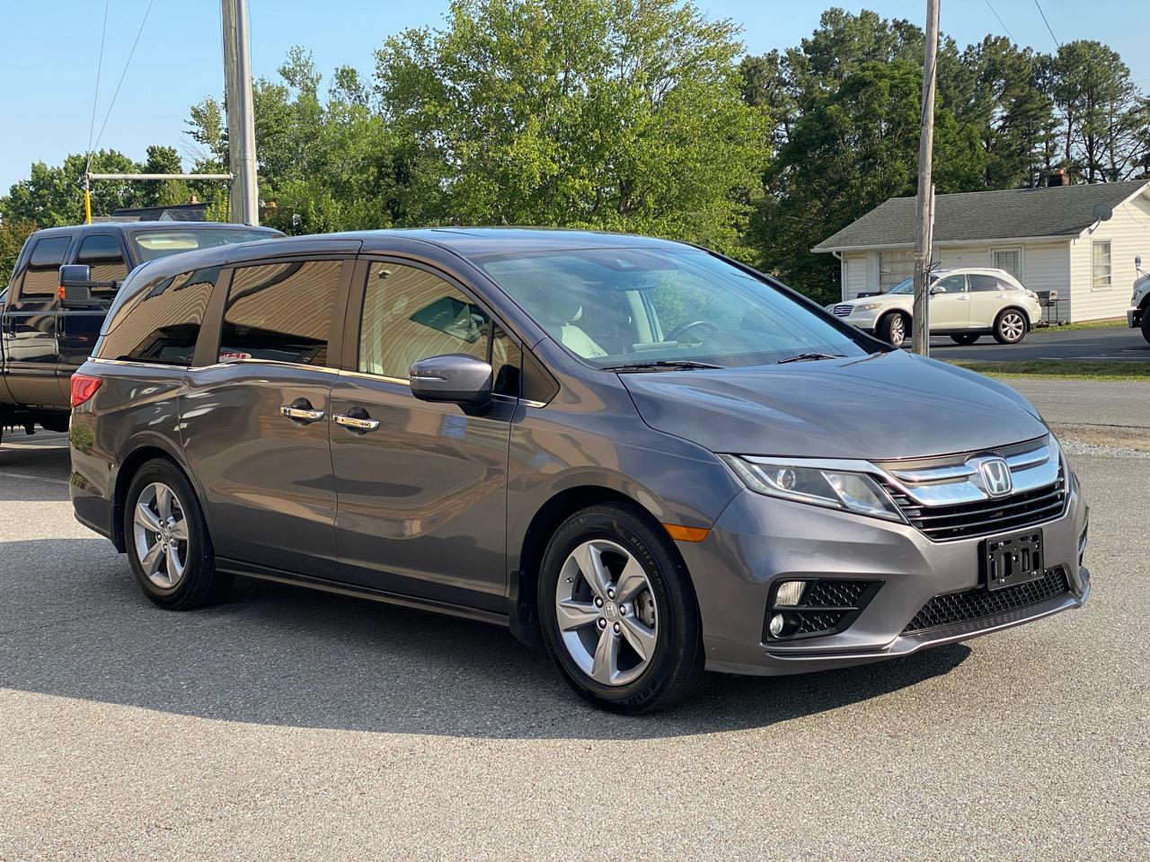 Honda Odyssey EX w/ Leather DVD and Navigation 2018