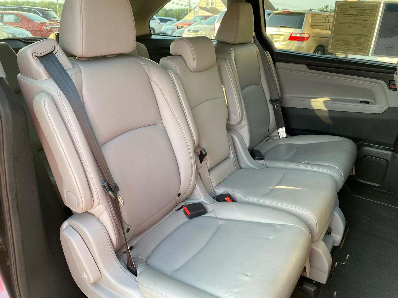 Honda Odyssey EX w/ Leather DVD and Navigation 2018