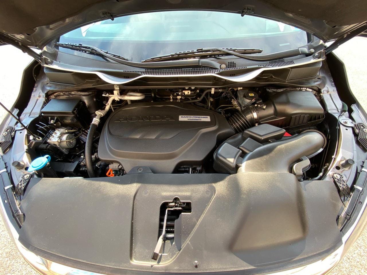 Honda Odyssey EX w/ Leather DVD and Navigation 2018