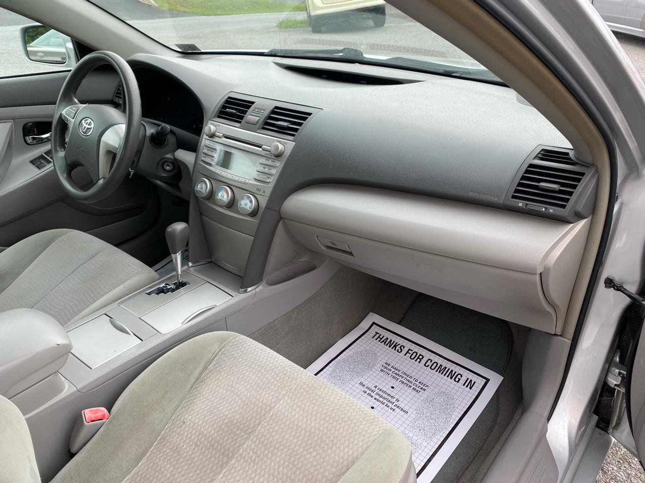 Toyota Camry LE 2011
