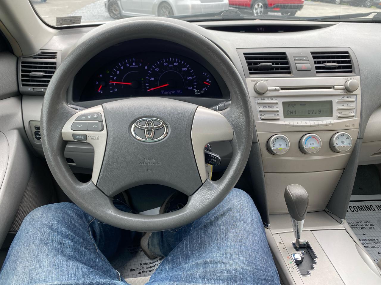 Toyota Camry LE 2011