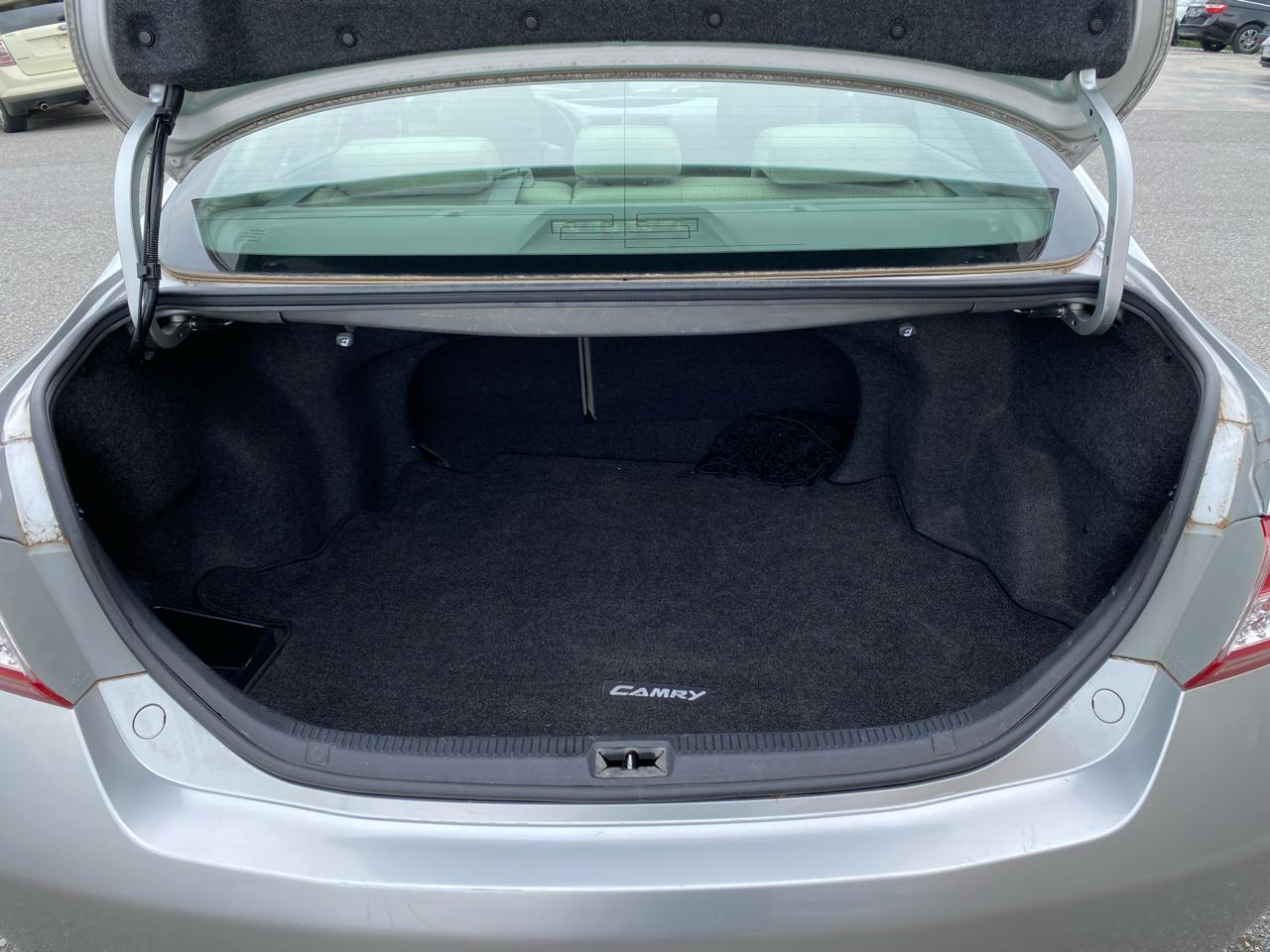 Toyota Camry LE 2011