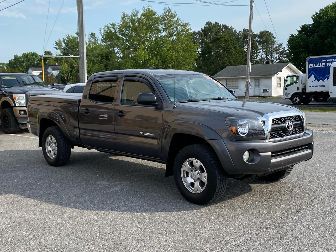 Toyota Tacoma Double Cab Long Bed V6 Auto 4WD 2011