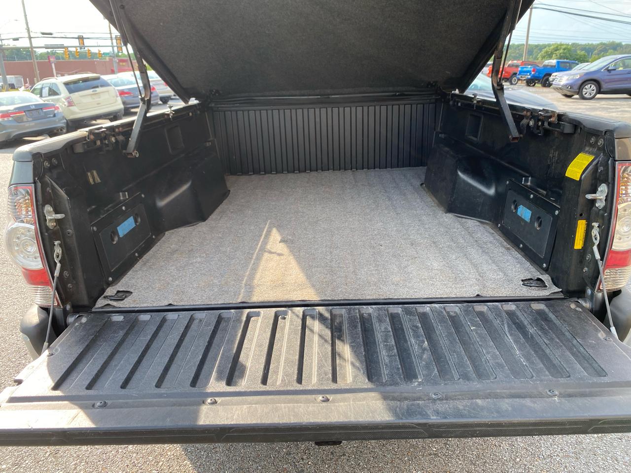Toyota Tacoma Double Cab Long Bed V6 Auto 4WD 2011