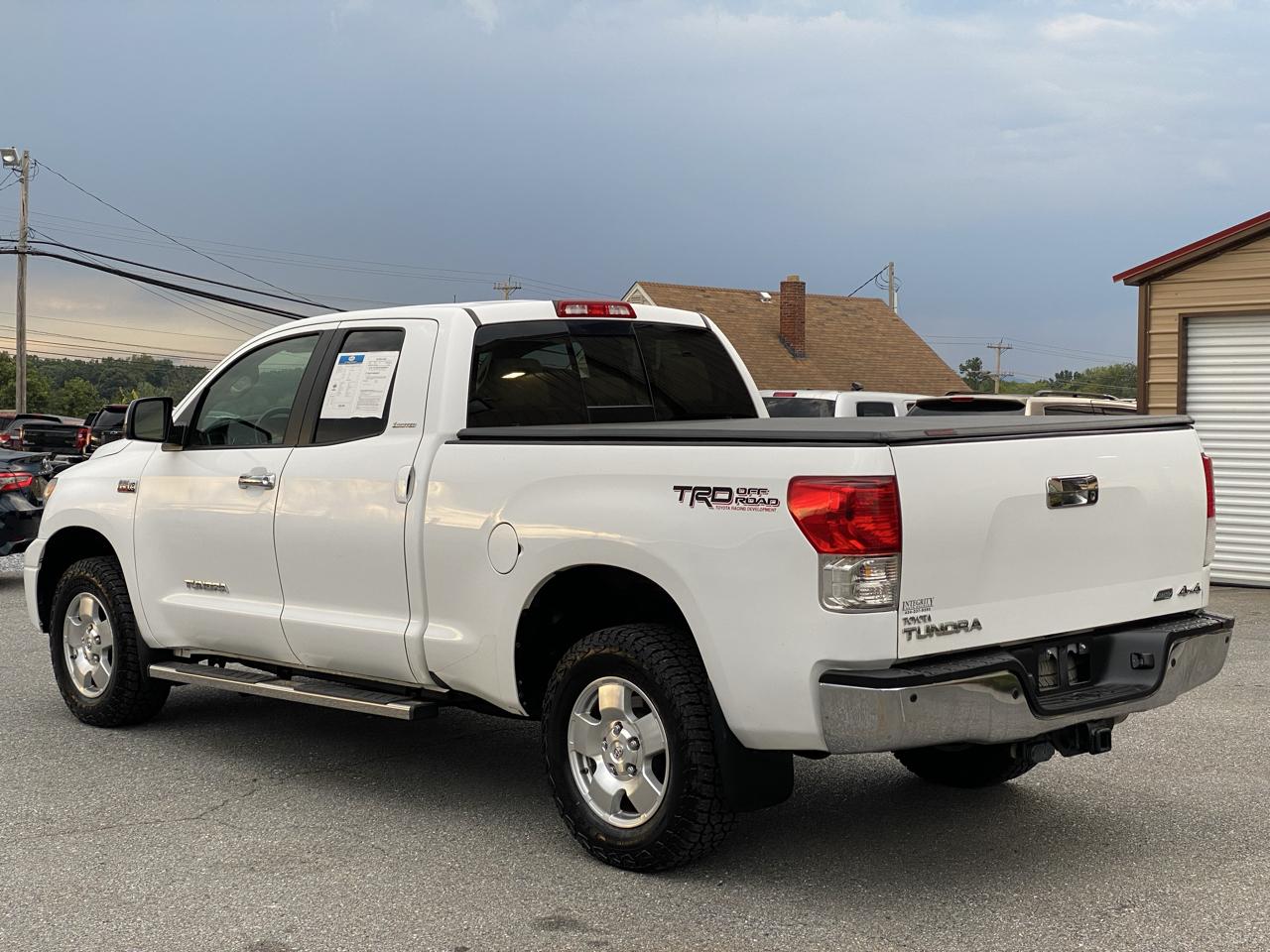 Toyota Tundra Limited 5.7L FFV Double Cab 4WD 2010