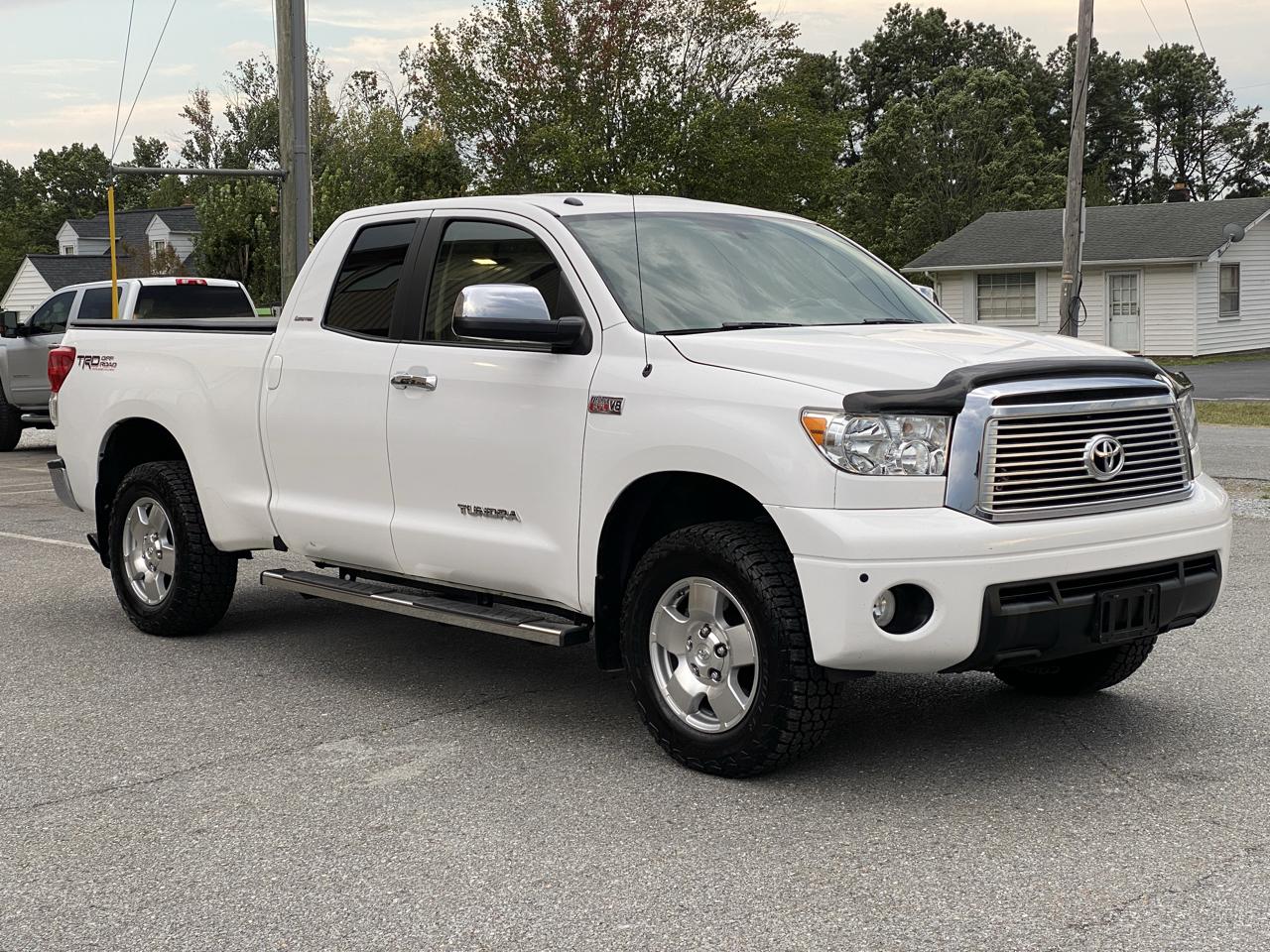 Toyota Tundra Limited 5.7L FFV Double Cab 4WD 2010