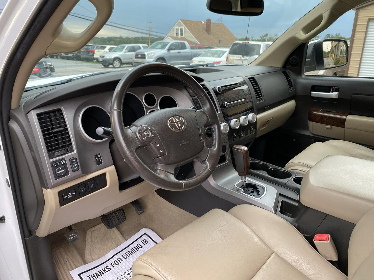 Toyota Tundra Limited 5.7L FFV Double Cab 4WD 2010