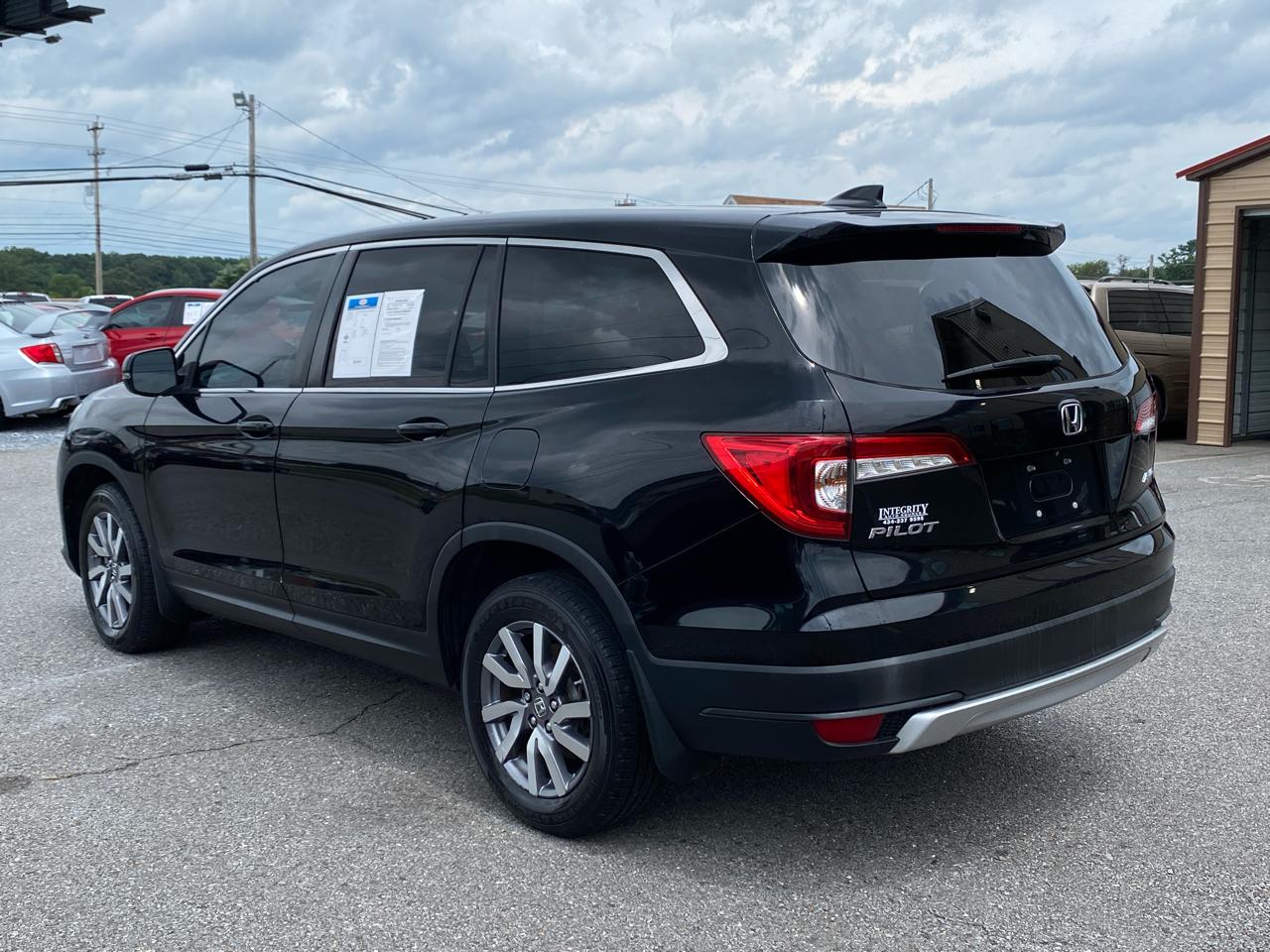 Honda Pilot EX-L w/Navigation and RES AWD 2019