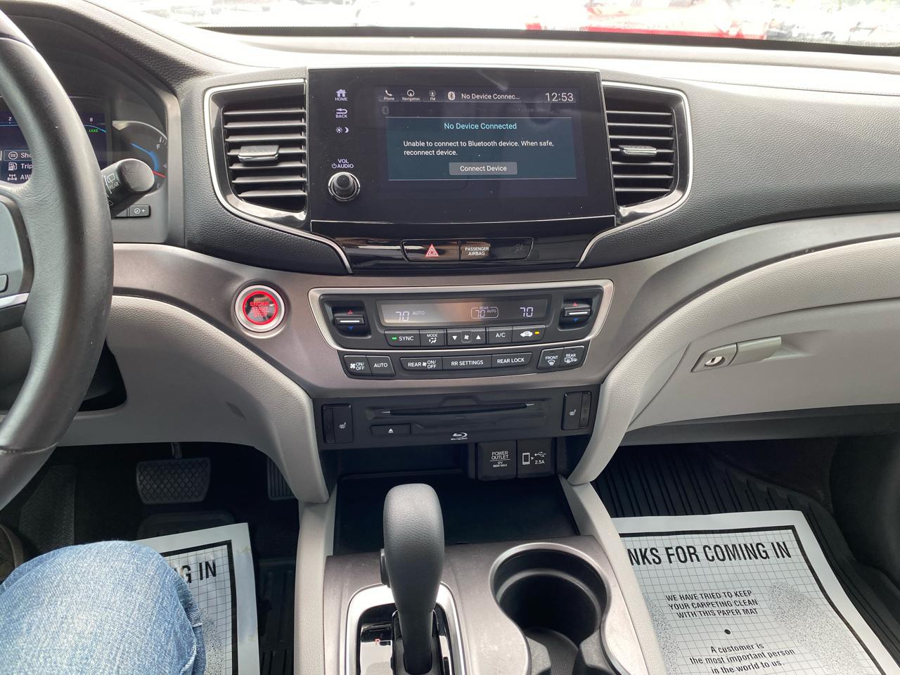 Honda Pilot EX-L w/Navigation and RES AWD 2019