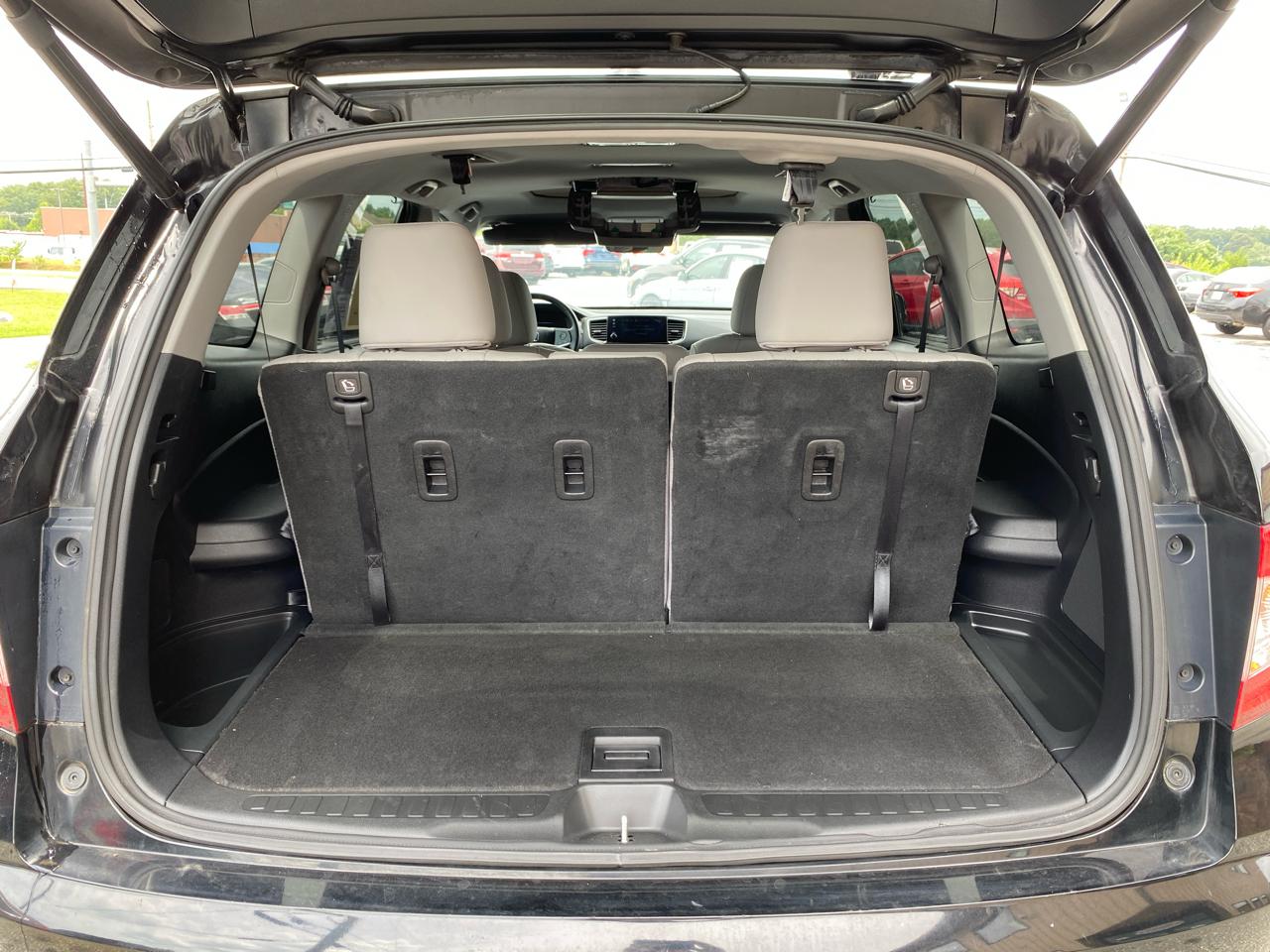 Honda Pilot EX-L w/Navigation and RES AWD 2019