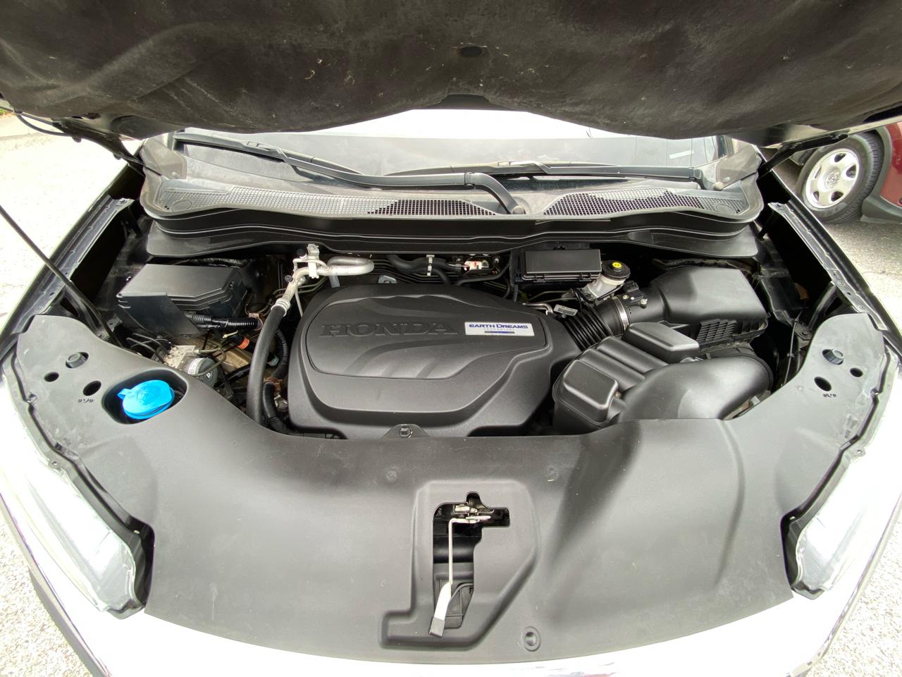 Honda Pilot EX-L w/Navigation and RES AWD 2019
