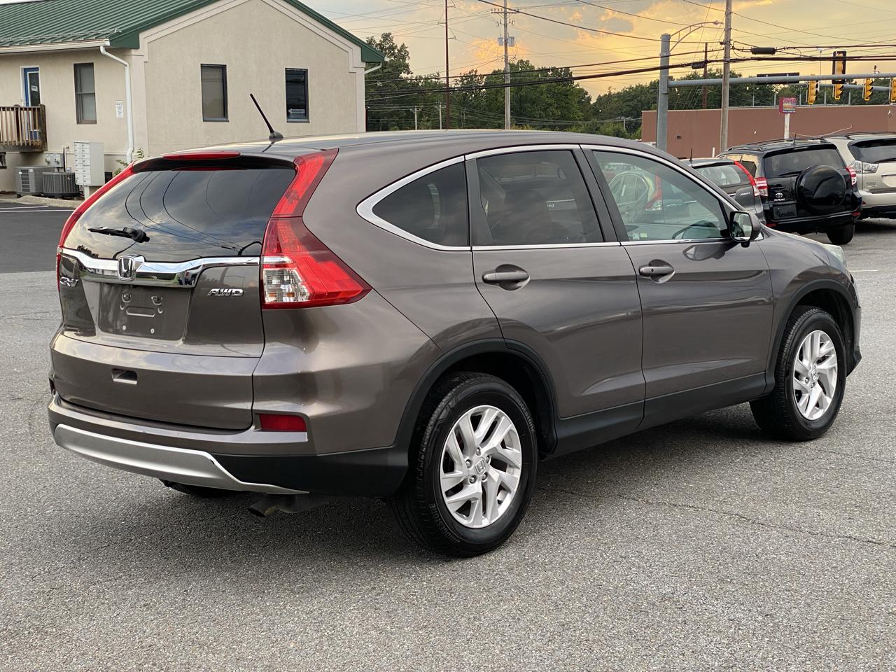 Honda CR-V photo 3