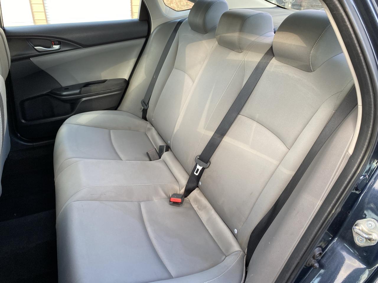 Honda Civic LX Sedan AT 2017