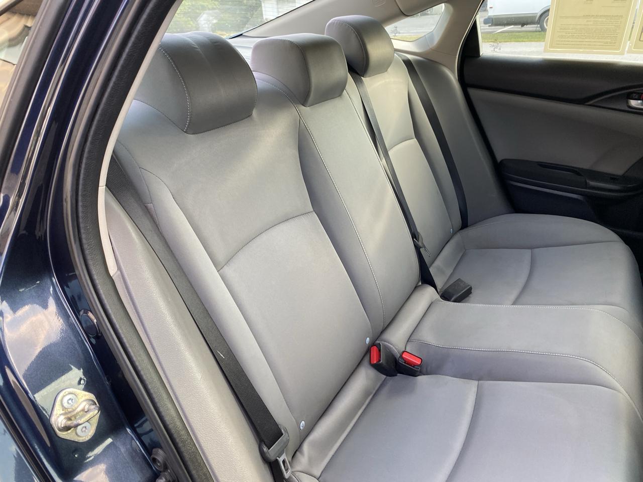 Honda Civic LX Sedan AT 2017