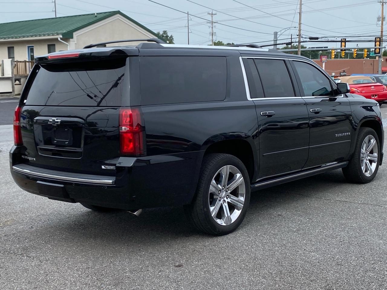 Chevrolet Suburban Premier 4WD 2017