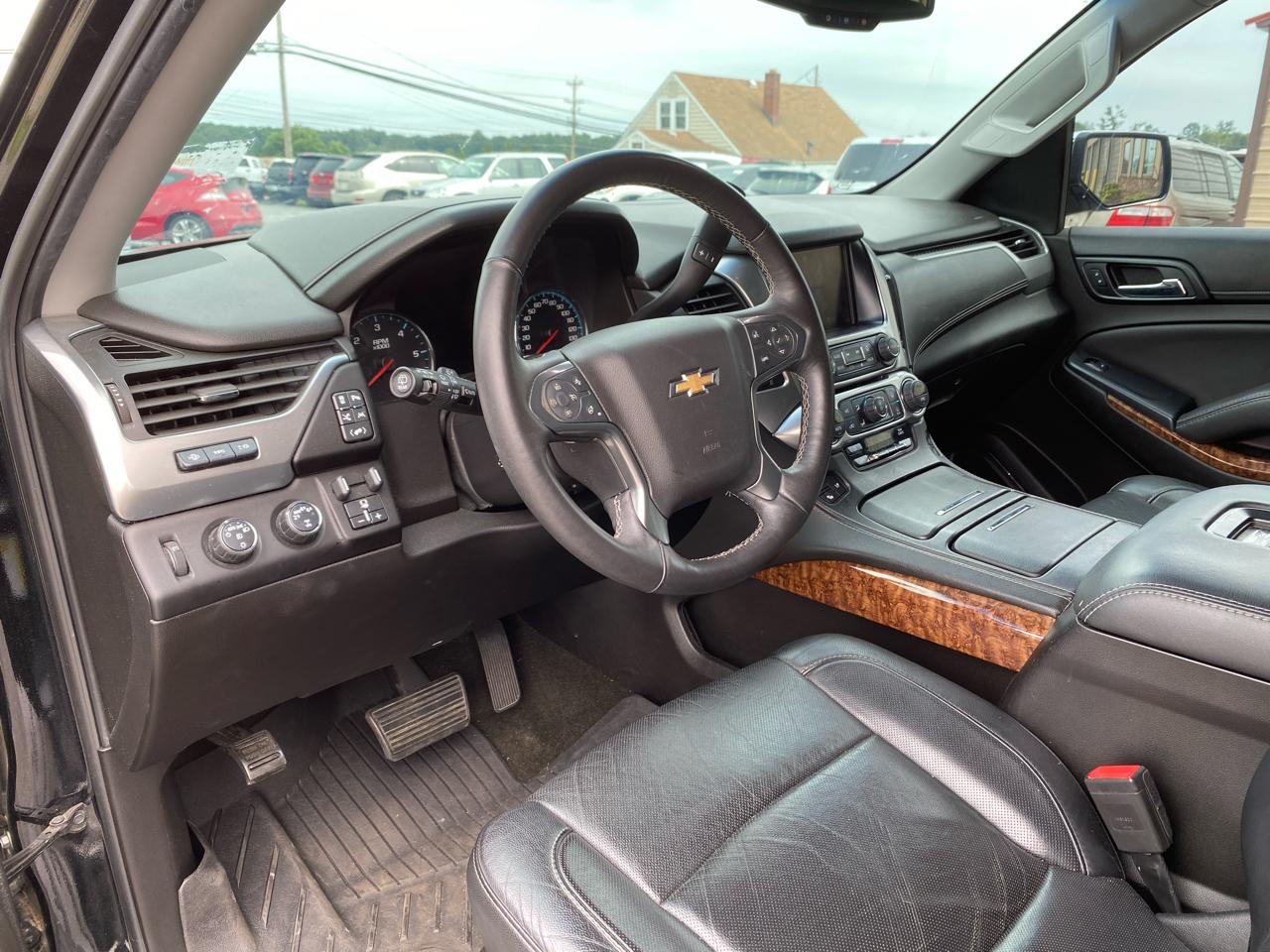 Chevrolet Suburban Premier 4WD 2017