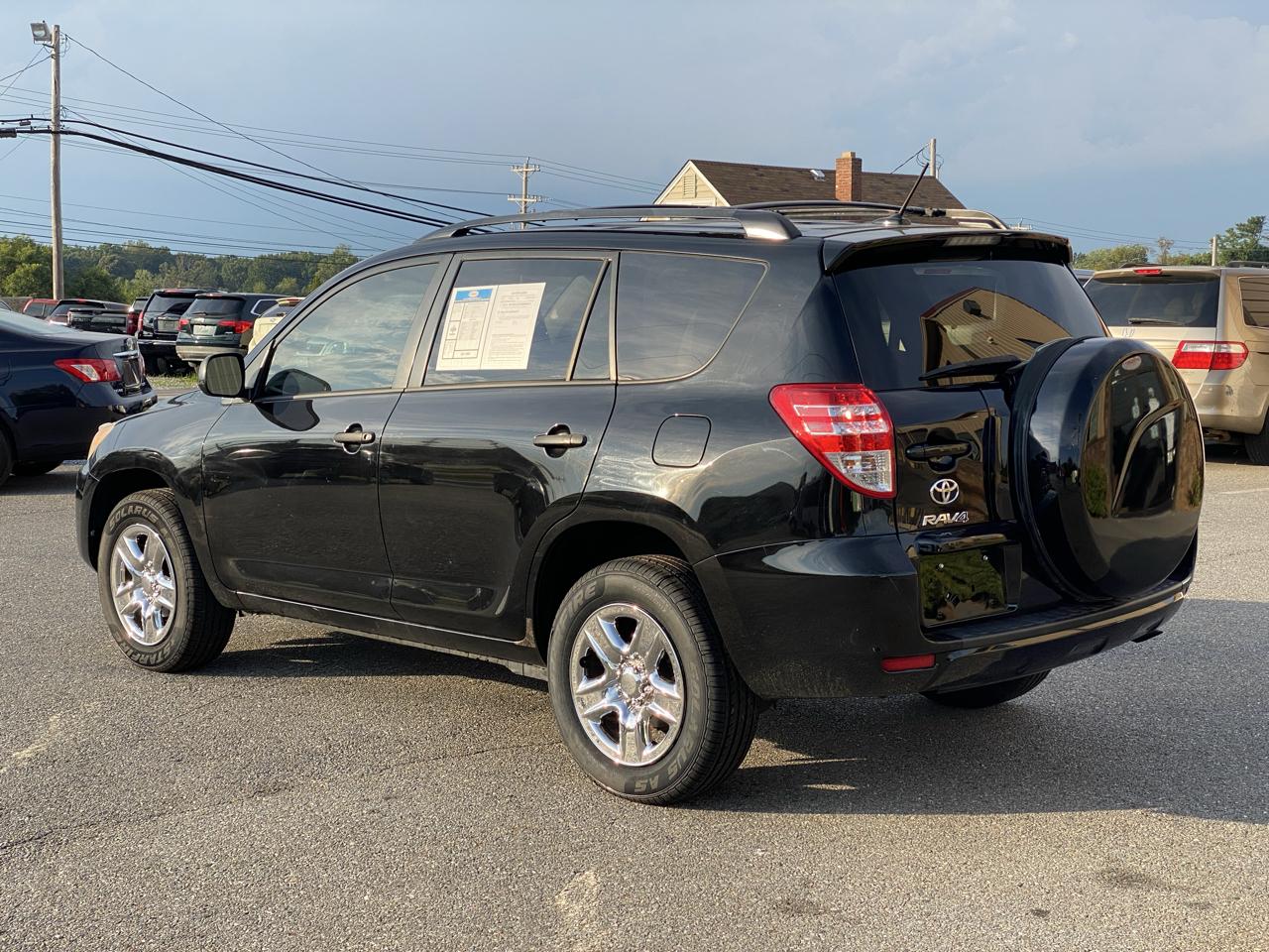 Toyota RAV4 2WD 4dr 4-cyl (Natl) 2012