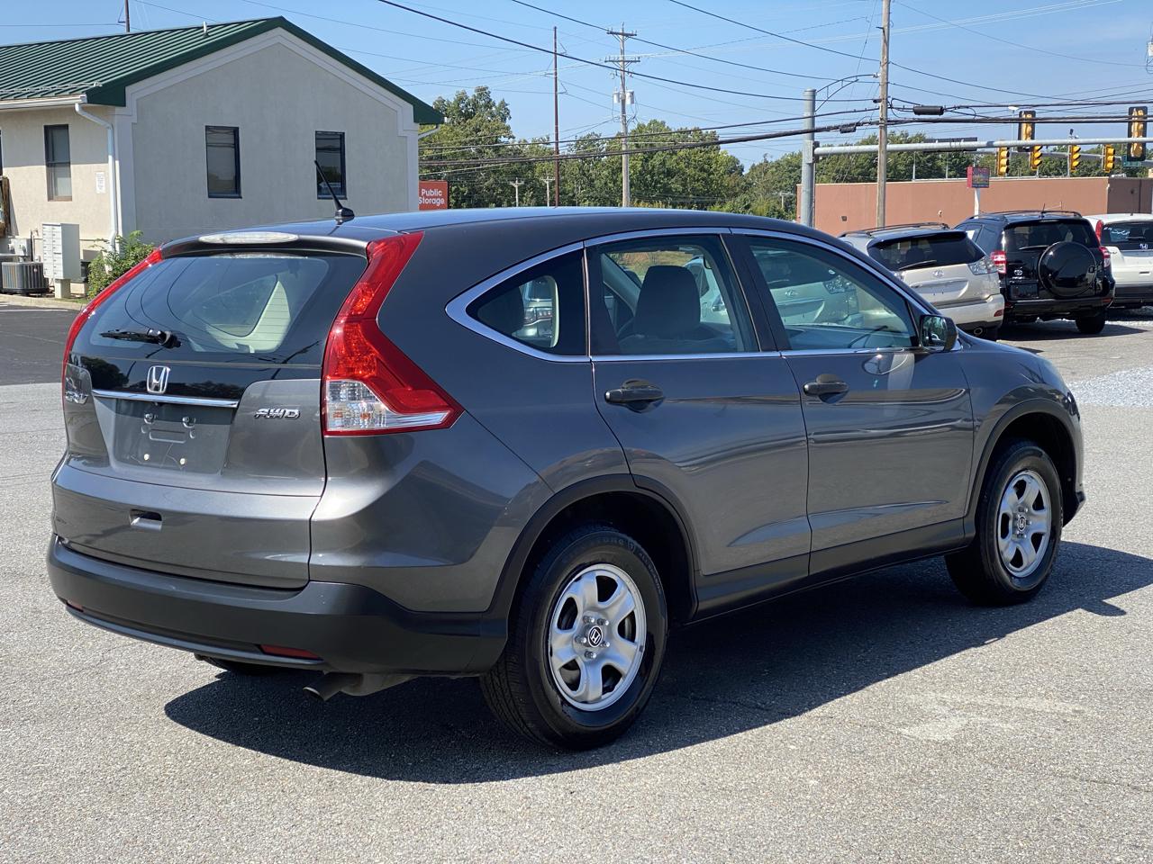 Honda CR-V photo 3