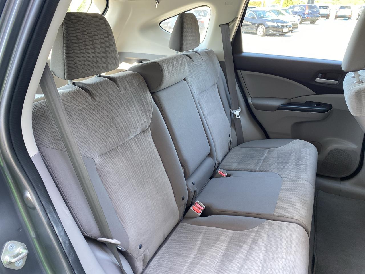 Honda CR-V photo 8
