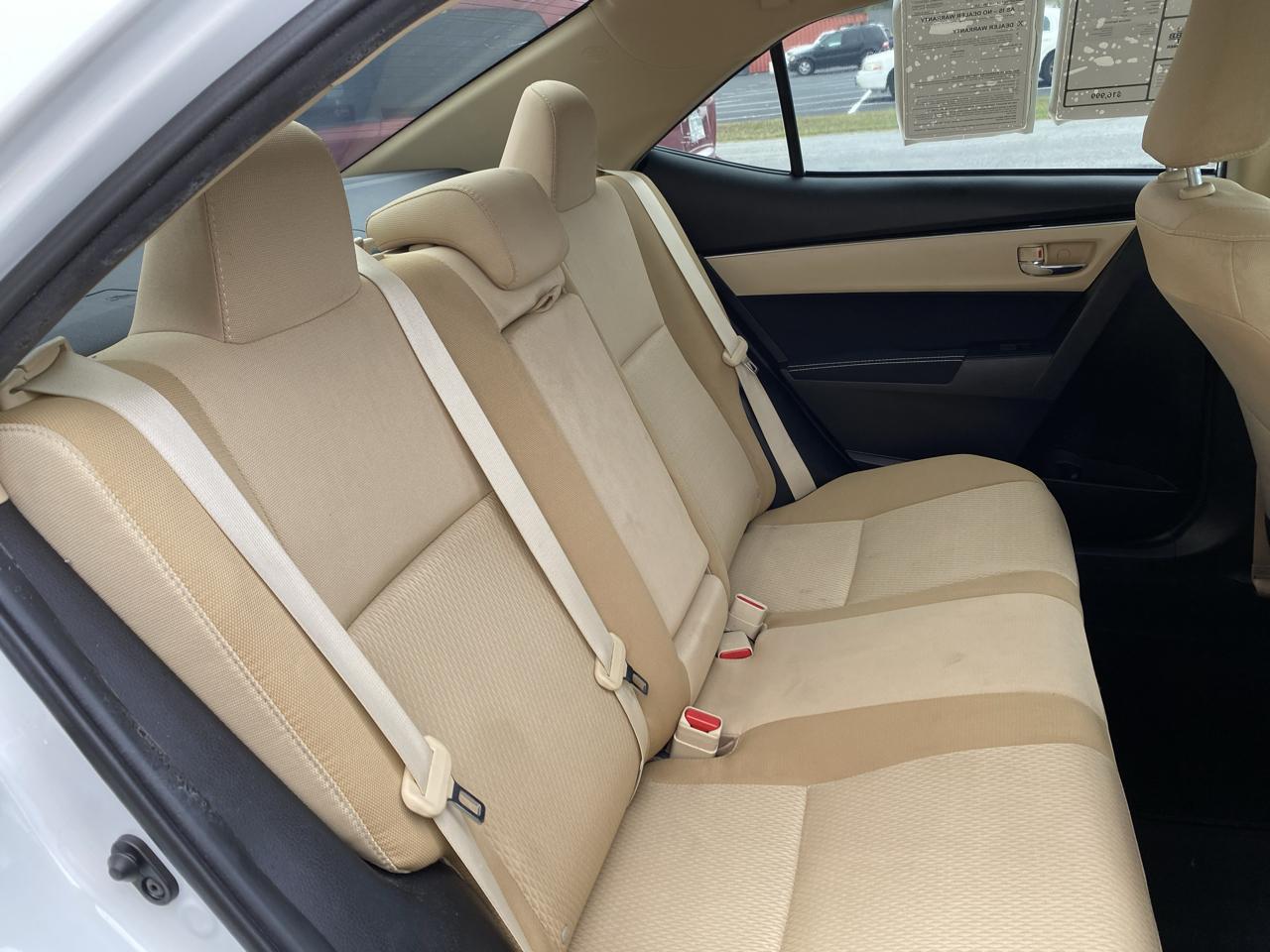 Toyota Corolla photo 8