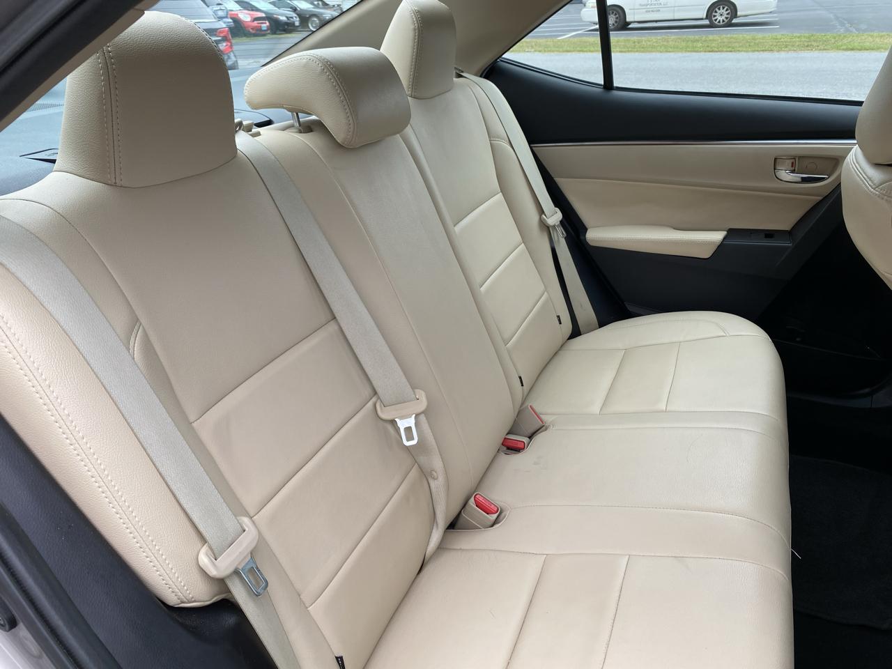 Toyota Corolla photo 8