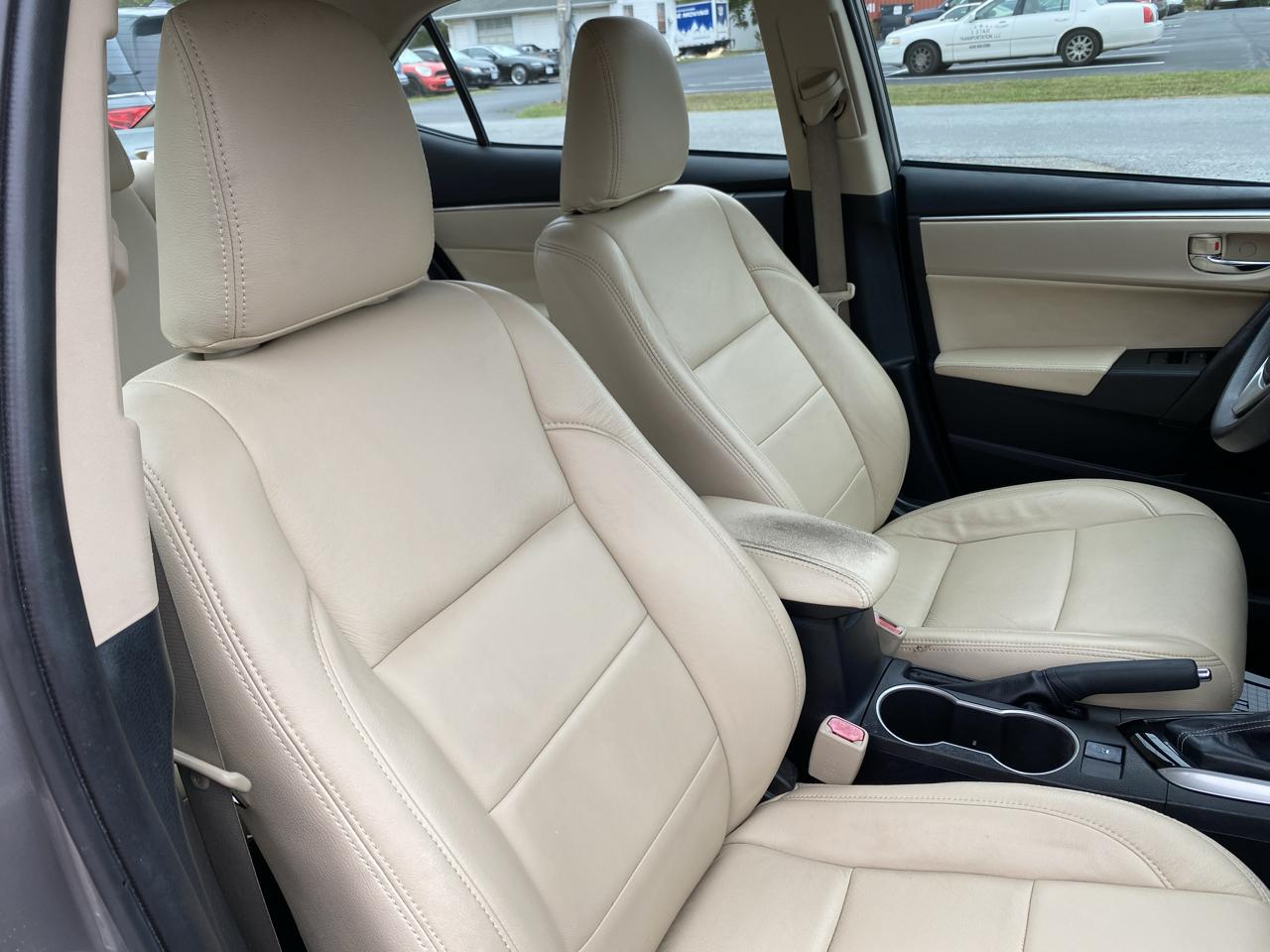 Toyota Corolla photo 9