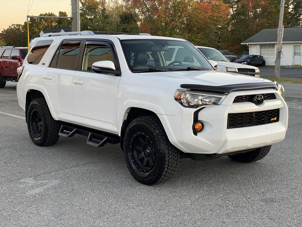 Toyota 4Runner photo 4