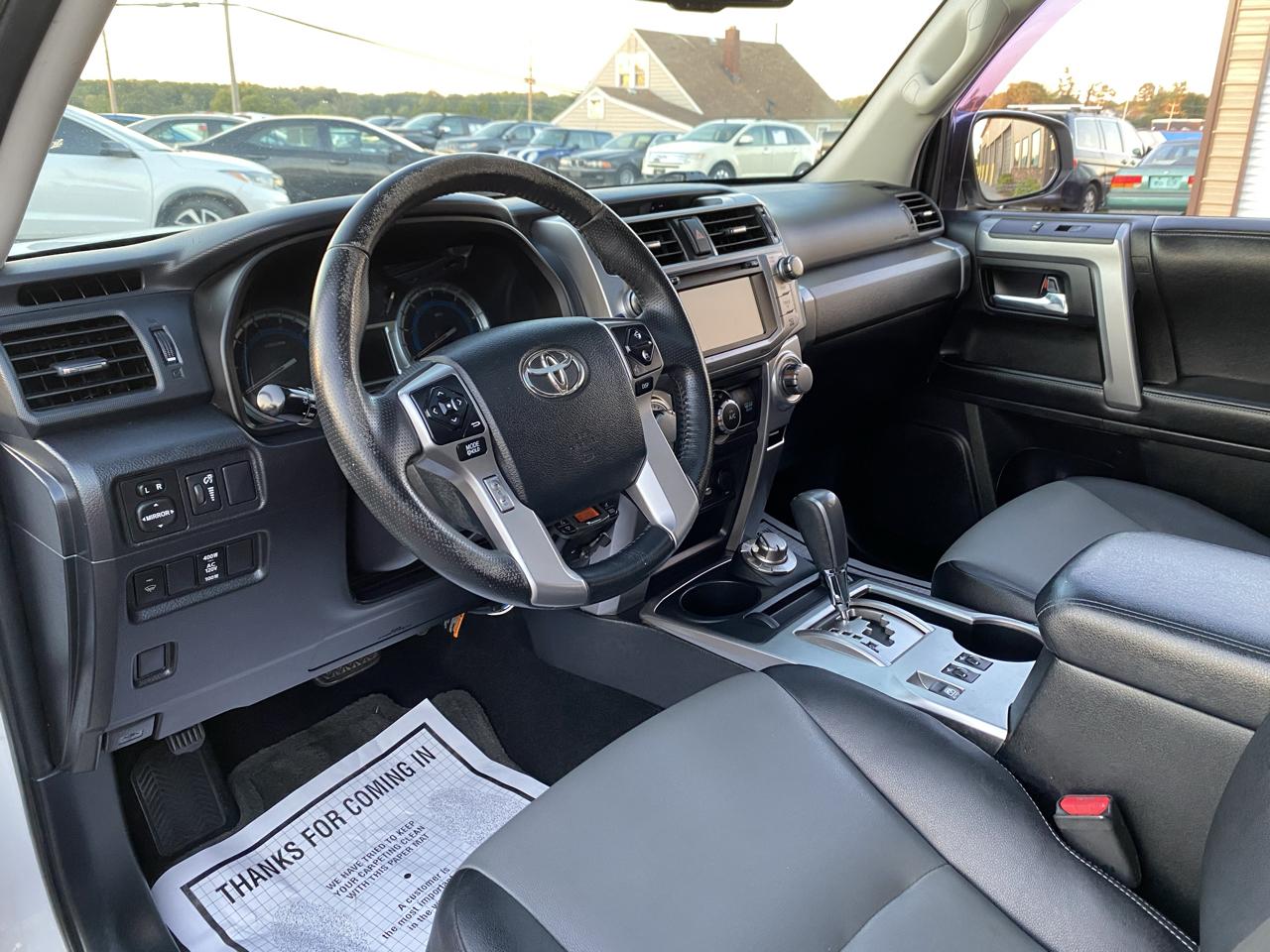 Toyota 4Runner photo 5
