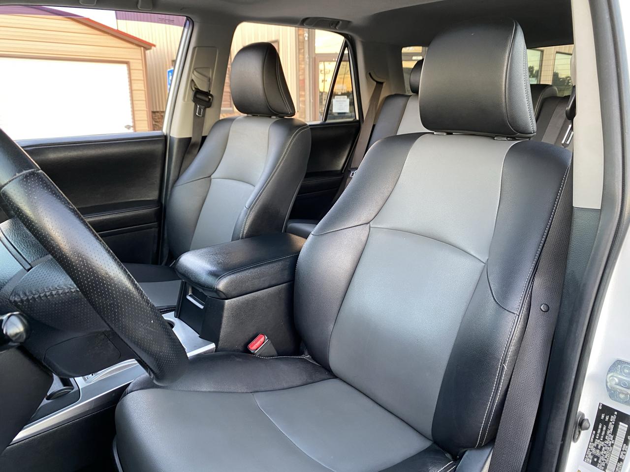 Toyota 4Runner photo 6