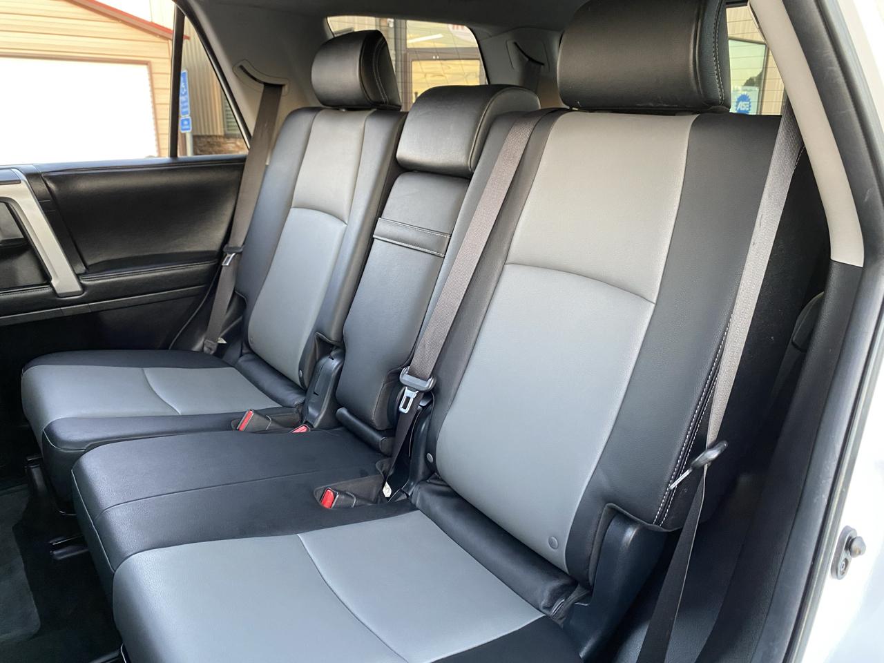 Toyota 4Runner photo 7