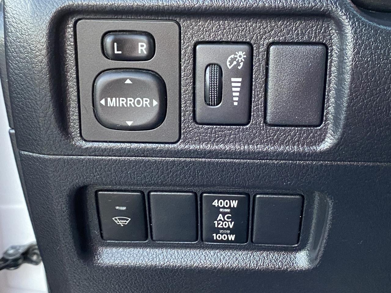 Toyota 4Runner photo 15