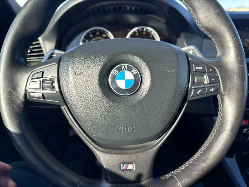 BMW 5-Series 550i xDrive 2013