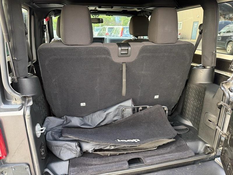 Jeep Wrangler Sport 4WD 2017