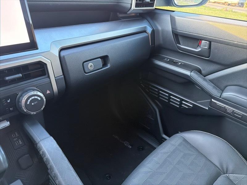 Toyota 4Runner TRD Sport 4WD 2025
