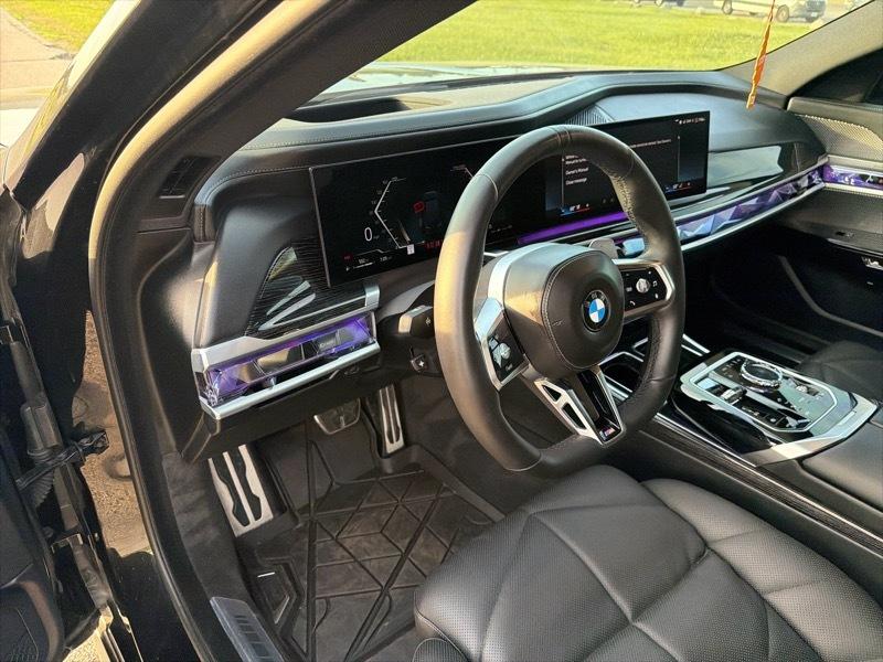 BMW 7-Series 740i xDrive 2024