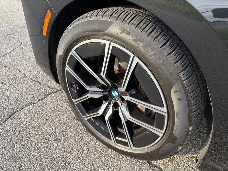 BMW 7-Series 740i xDrive 2024