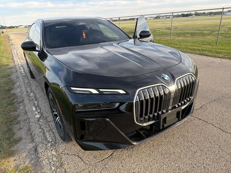 BMW 7-Series 740i xDrive 2024