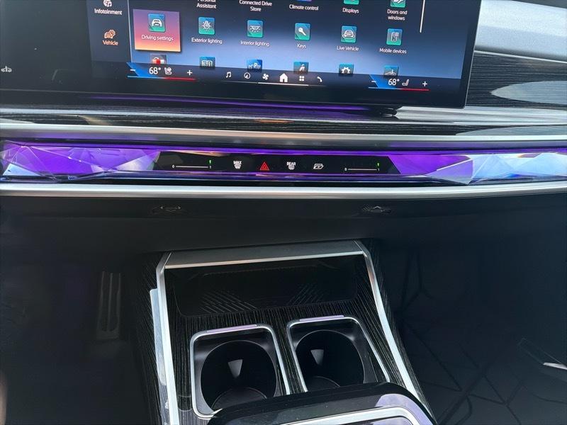 BMW 7-Series 740i xDrive 2024
