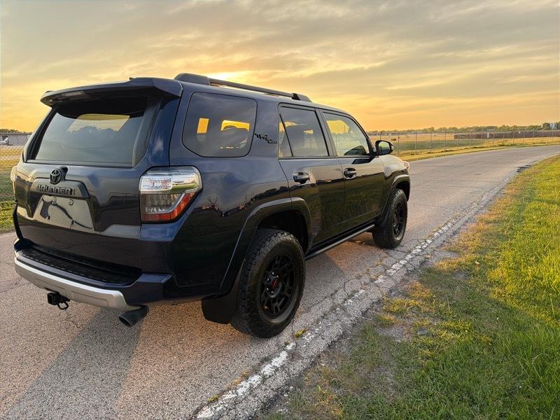 Toyota 4Runner TRD Off-road Premium 4WD 2024