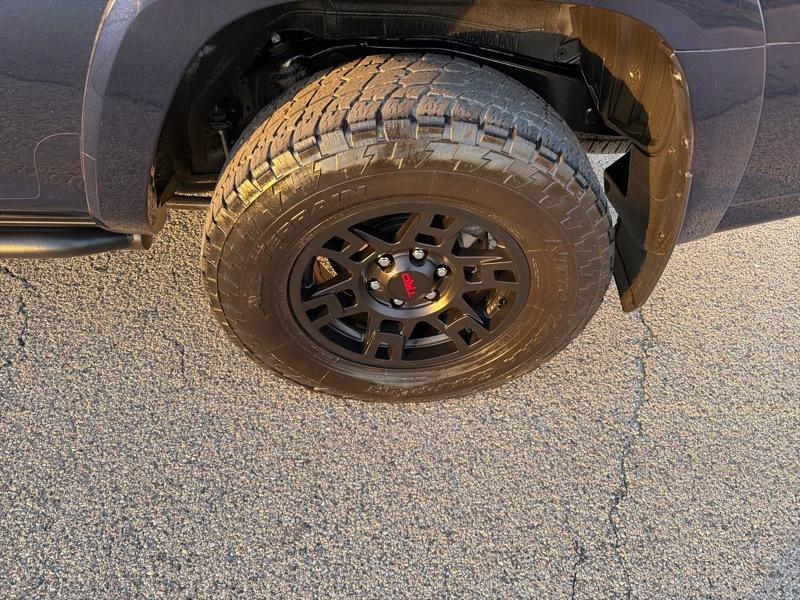 Toyota 4Runner TRD Off-road Premium 4WD 2024