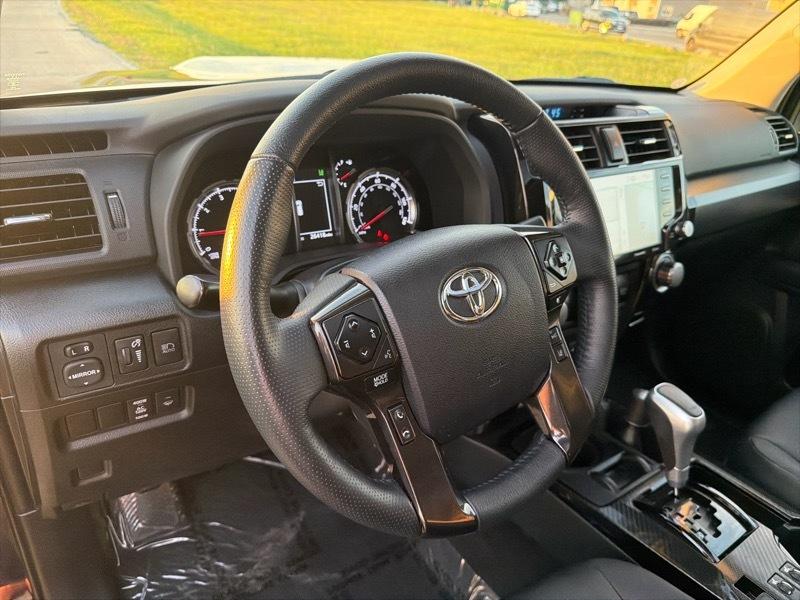 Toyota 4Runner TRD Off-road Premium 4WD 2024