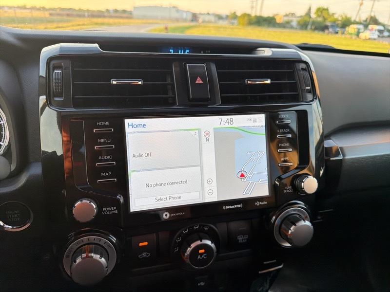 Toyota 4Runner TRD Off-road Premium 4WD 2024