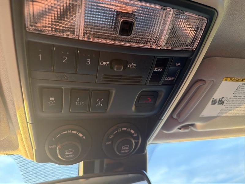 Toyota 4Runner TRD Off-road Premium 4WD 2024