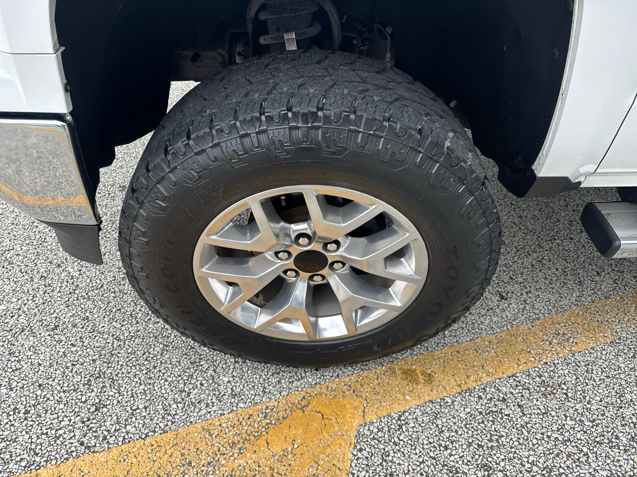 Chevrolet Silverado 1500 1LT Crew Cab 4WD 2015 Chevrolet Silverado 1500 1LT Crew Cab 4WD 2015