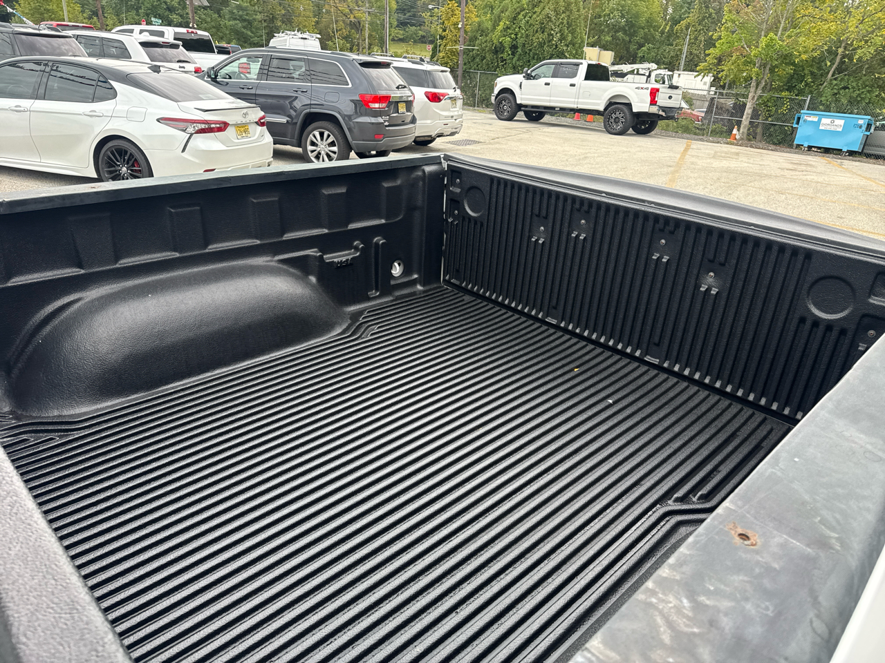 RAM 1500 Laramie Crew Cab SWB 4WD 2017 RAM 1500 Laramie Crew Cab SWB 4WD 2017