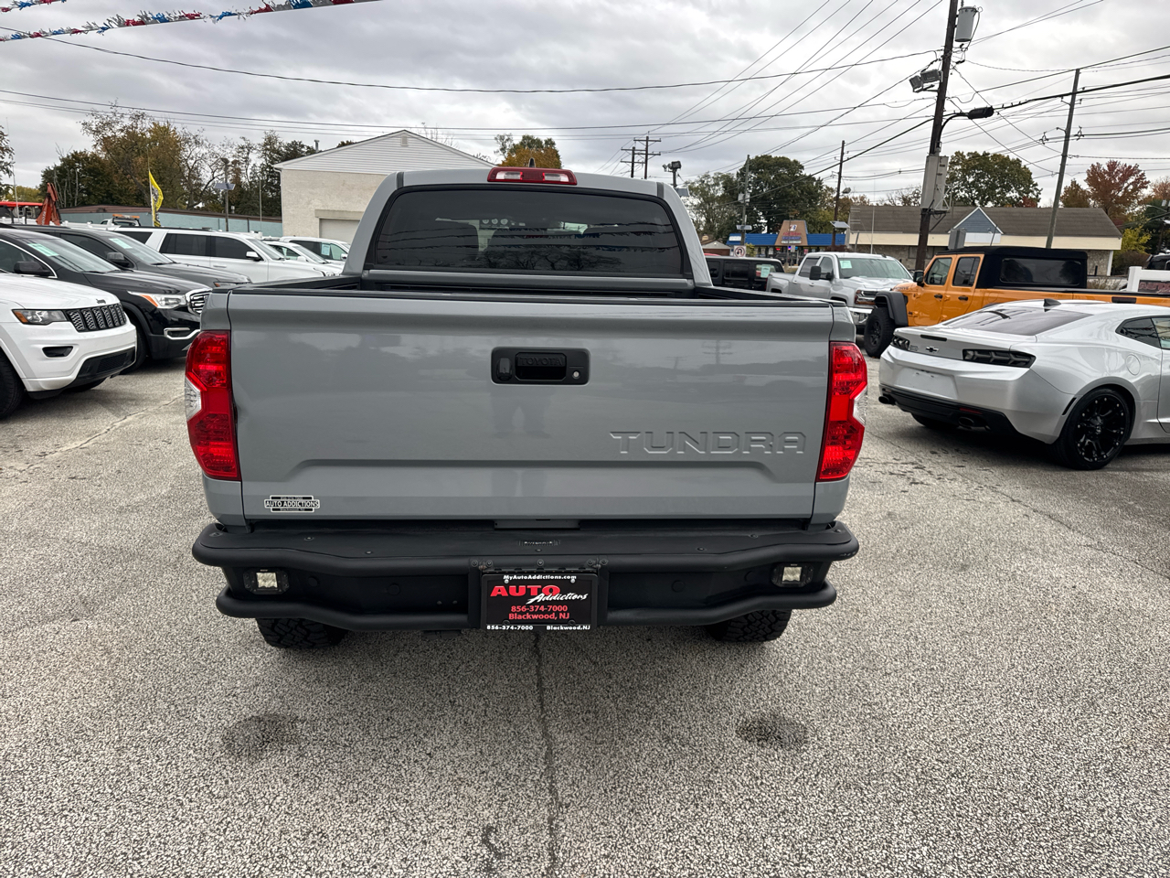 Toyota Tundra Limited 5.7L CrewMax 4WD 2020 Toyota Tundra Limited 5.7L CrewMax 4WD 2020