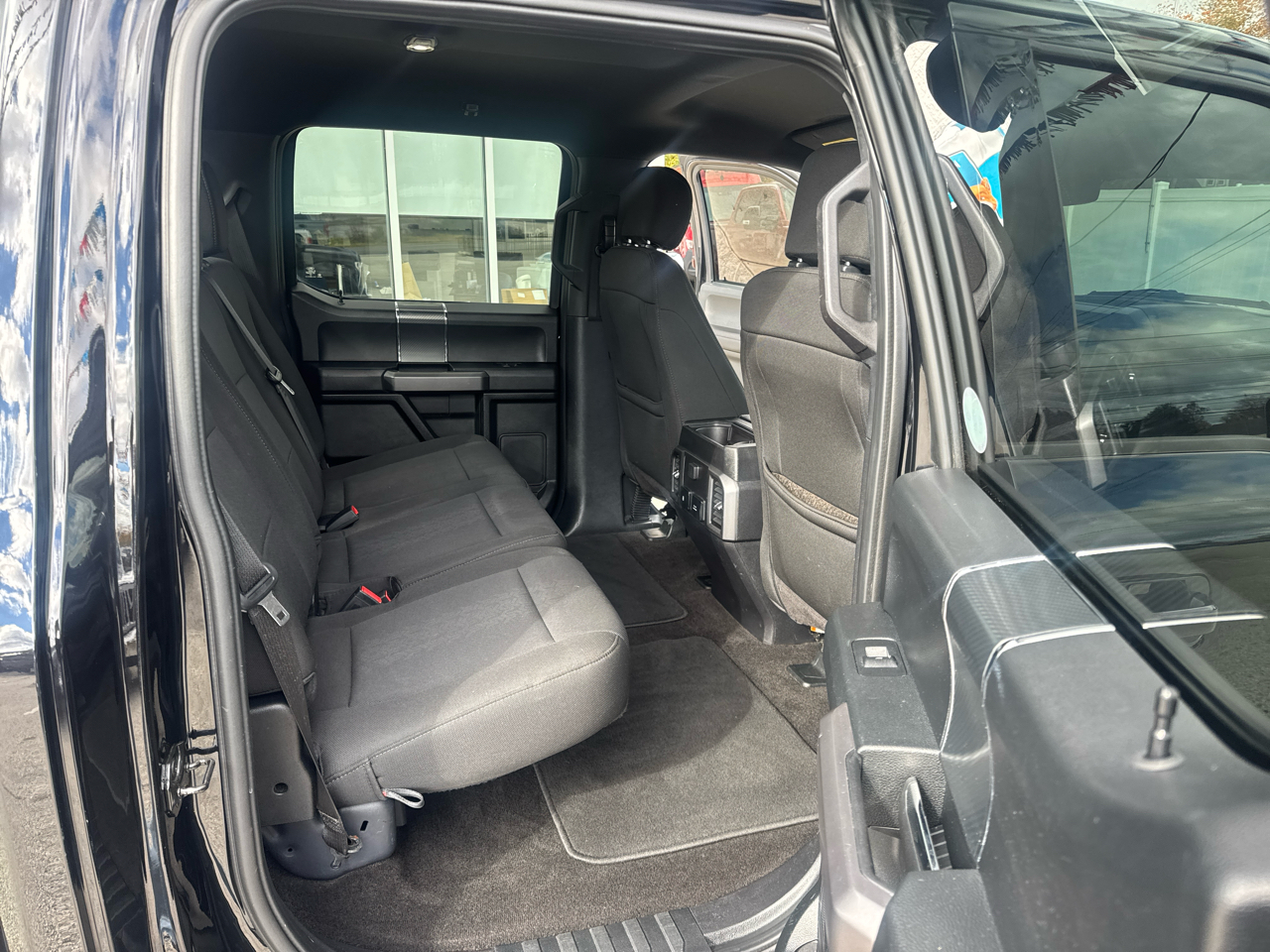 Ford F-150 King-Ranch SuperCrew 5.5-ft. 4WD 2019 Ford F-150 King-Ranch SuperCrew 5.5-ft. 4WD 2019