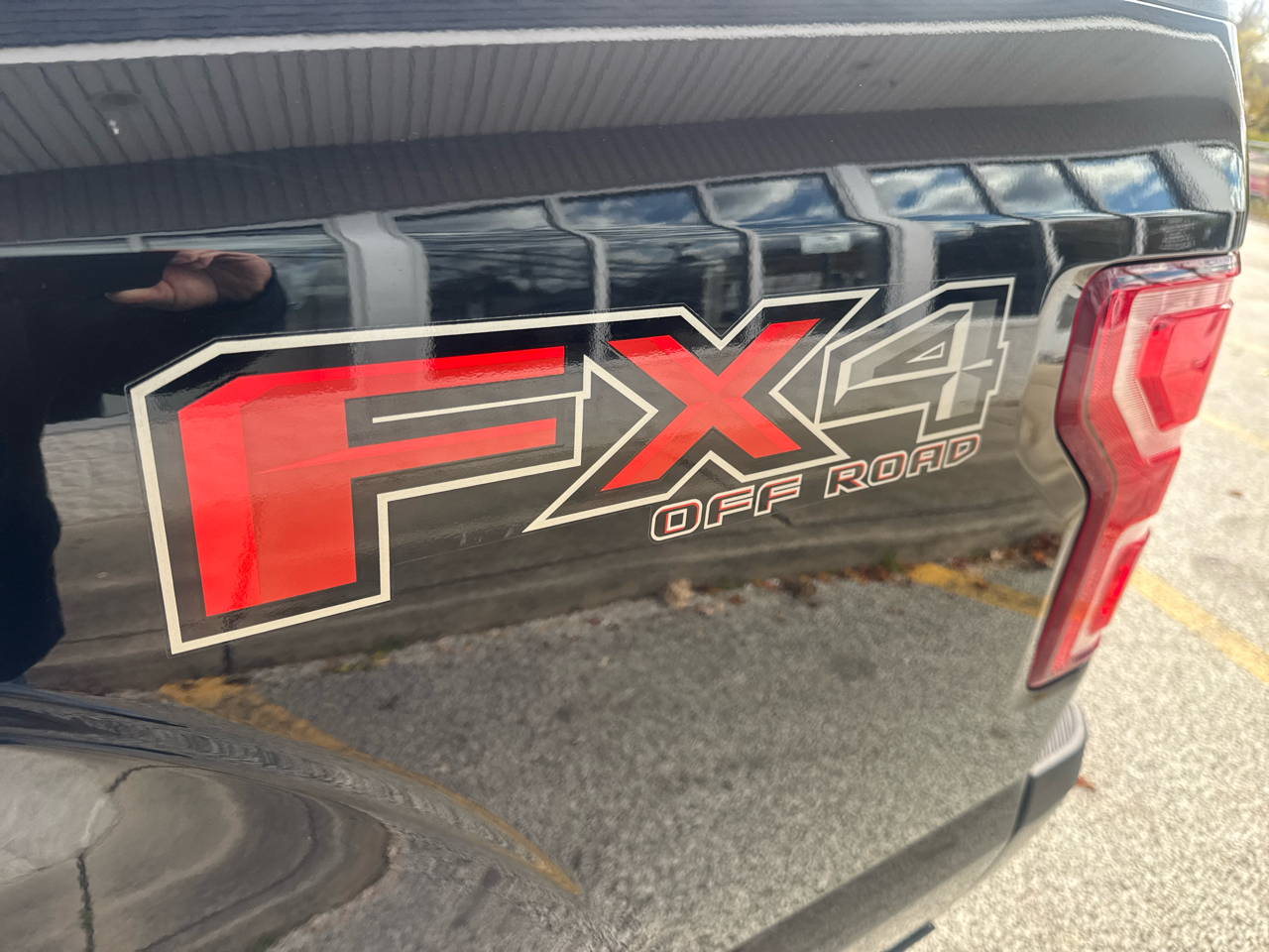 Ford F-150 King-Ranch SuperCrew 5.5-ft. 4WD 2019 Ford F-150 King-Ranch SuperCrew 5.5-ft. 4WD 2019